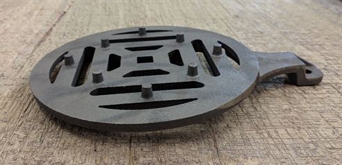 Picture of Circular Cast Grate - Mendip 5 & 8